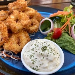 คาลามารี่ริง ปลาหมึกวงชุบเกล็กขนมปังทอด