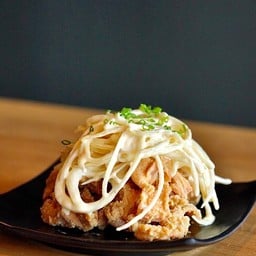 ไก่ทอดซอสหัวหอม