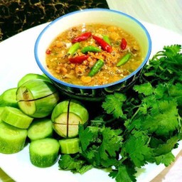 ชุดน้ำพริกไข่ปู