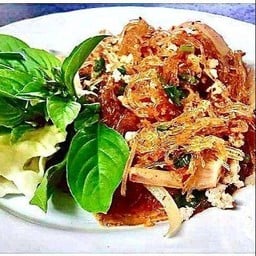 ลาบวุ้นเส้น