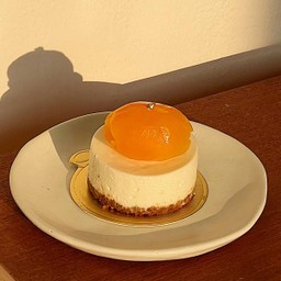 Mayongchit Cheese Pie