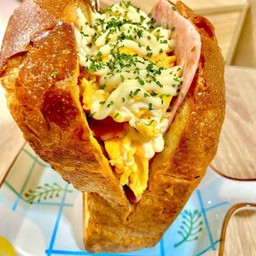 Egg Club