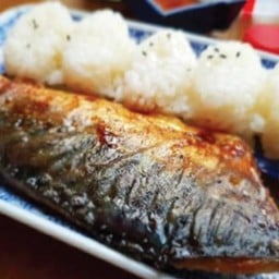 ข้าวปลาซาบะย่าง