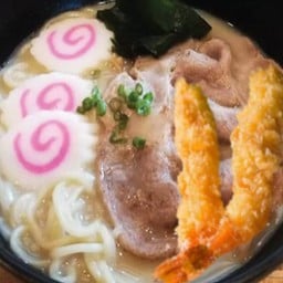 ราเมงทงคัตสึกุ้งทอด