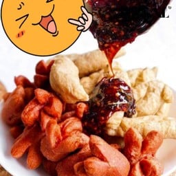 ลูกชิ้นระเบิดทอดรวมมิตรน้ำจิ้มรสเด็ด