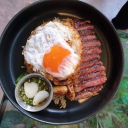 ข้าวกะเพราเนือ