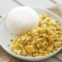 ครัว ธีโม่ อาหารตามสั่ง(กระต่ายผัดข้าว)