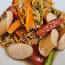 ตำมาม่าปูปลาร้าปูอัด