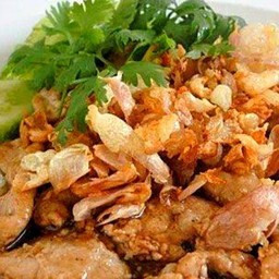 ไก่กระเทียม ราดข้าว