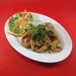 ปลาเห็ดโคนทอดกระเทียม