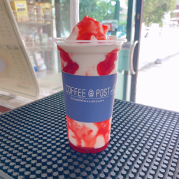 สตรอเบอรี่มิลค์เชค