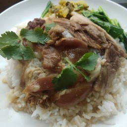 ร้านข้าวแกงเชอรี่บอย