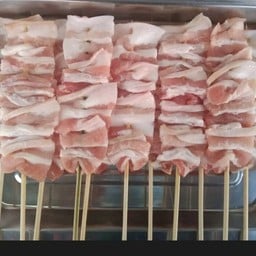 หม่าล่ามีตังบ้านค่าย