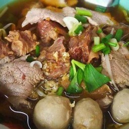 ก๋วยเตี๋ยวเนื้อ+เนื้อสด