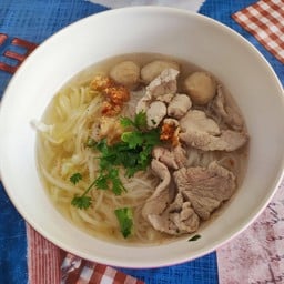 ก๋วยเตี๋ยว น้ำข้น-น้ำใส-ต้มยำ ศรีทรายมูล