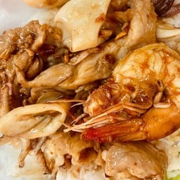 รวมมิตรกระเทียม