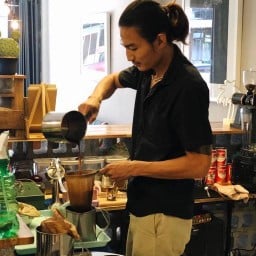 improvise cafe