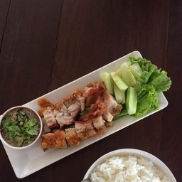 [น้ำจิ้มแจ่ว] ชุด หมูกรอบ ล้วน (100 กรัม)