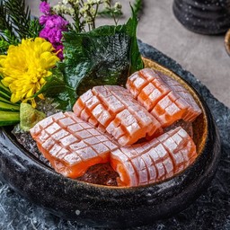 88) ท้องแซลมอนซาซิมิ