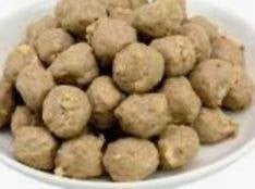 ลูกชิ้นเอ๊นเนื้อ  4 ลูก