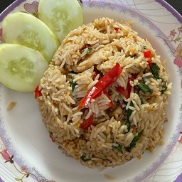 ข้าวกระเพราคลุก