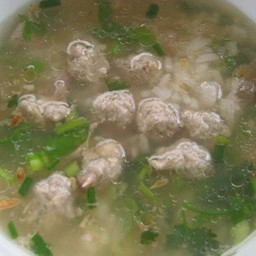 ข้าวต้มเครื่อง