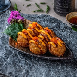 106) ทาโกะยากิซอสชีส