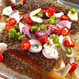 ข้าวปลาแกะ ไข่ต้ม