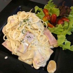 สปาเก็ตตี้ ครีมซอสแฮมเห็ด