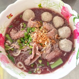 ก๋วยเตี๋ยว เนื้อสด