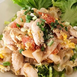 ก๋วยเตี๋ยวคั่วไก่