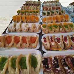 ขนมถัง (ไม่) แตก ตลาดนัดซอย 2