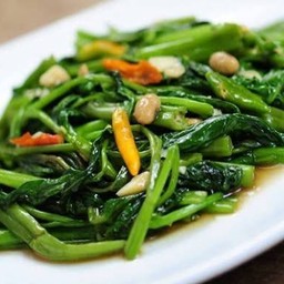 ผัดผักบุ้ง