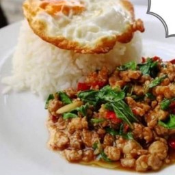 ข้าวกระเพรานายน้อย อิ่มอร่อย เจ็ดยอด-ช่างเคี่ยน