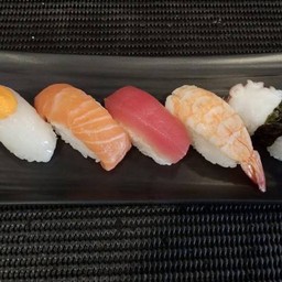 ซูชิเซ็ท