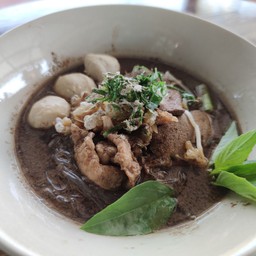 ก๊วยเตี๋ยววุ้นเส้นหมู