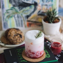 Eleven Eleven Gallery & Coffee