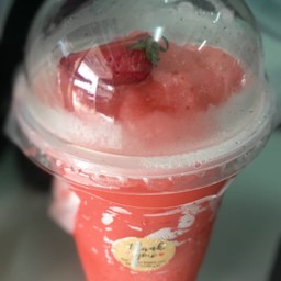 สตอเบอรี่ปั่น