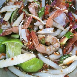 ตำด้องแดงกุ้งสุก