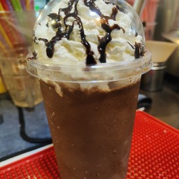 โกโก้ ปั่น +วิปคาราเมล