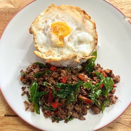 กะเพราเนื้อโบราณ