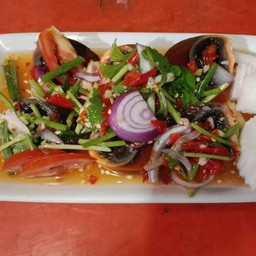 ยำไข่เยี่ยวม้า