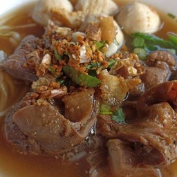 เกาเหลา เนื้อตุ๋น ฟรี ข้าวสวย