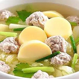 แกงจืดเต้าหู้หมูสับวุ้นเส้นผักกาดขาว