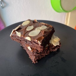 Lola’s Brownies