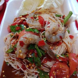 ตำขนมจีนกุ้งสด กุ้งสุก
