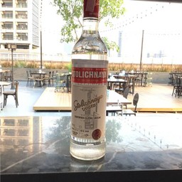 Stoliehnaya vodka glass
