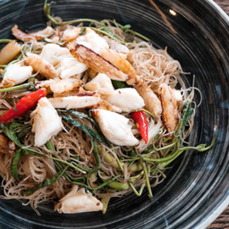 หมี่กระเฉดปู