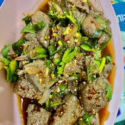 ร้านเจ้น้อยเกาเหลาเลือดหมู