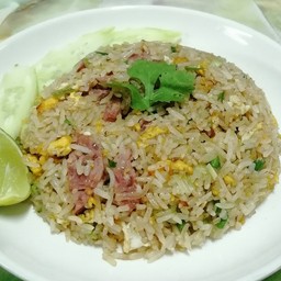 ข้าวผัดแหนม